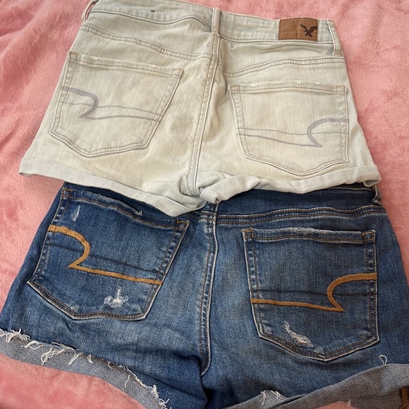 Bundle of size 2 American Eagle jean shorts - Picture 4 of 7